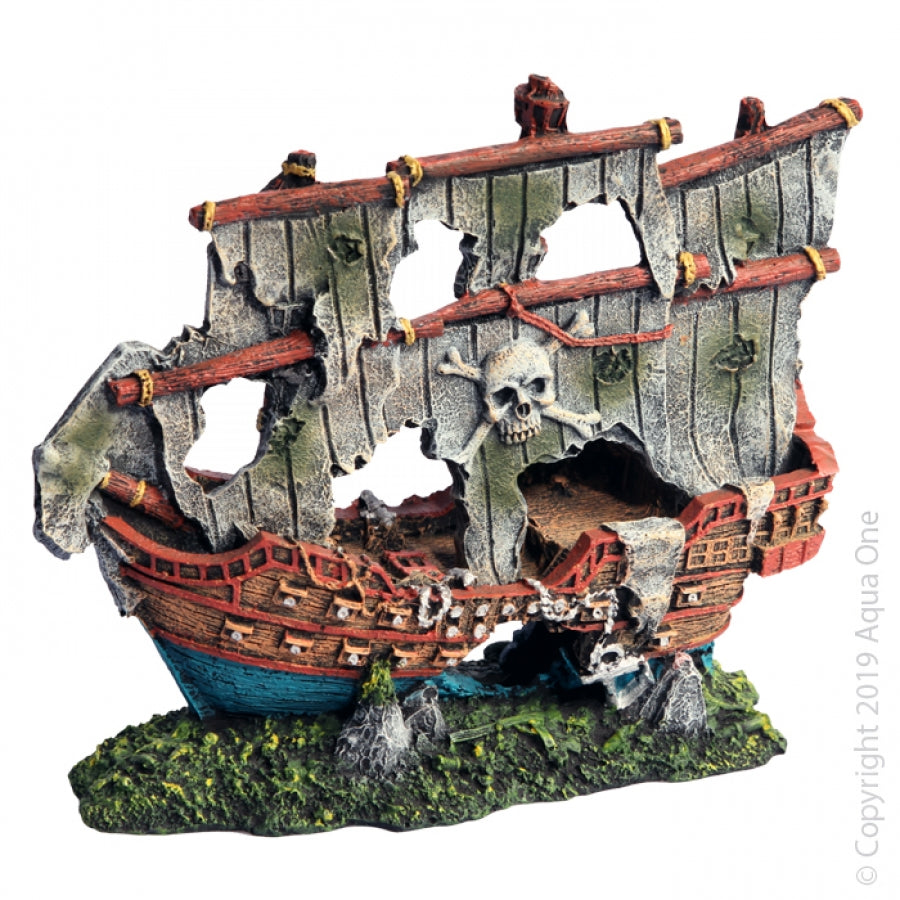 Pirate ship shop aquarium ornament