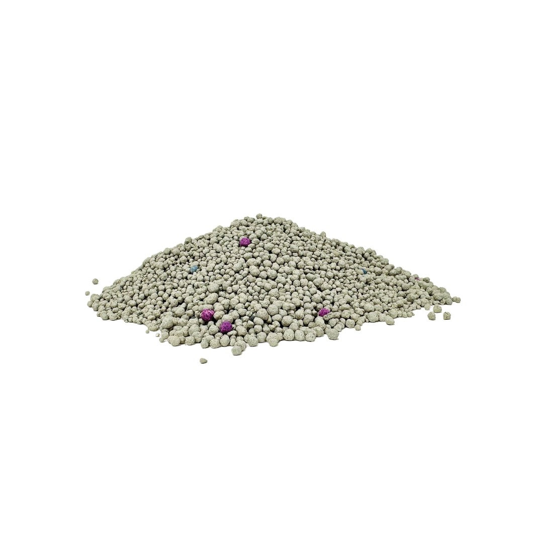 PooWee Clumping Lavender Litter, Cat Litter clumping, Poowee Cat litter, litter for cats and kittens, Pet Essentials Warehouse